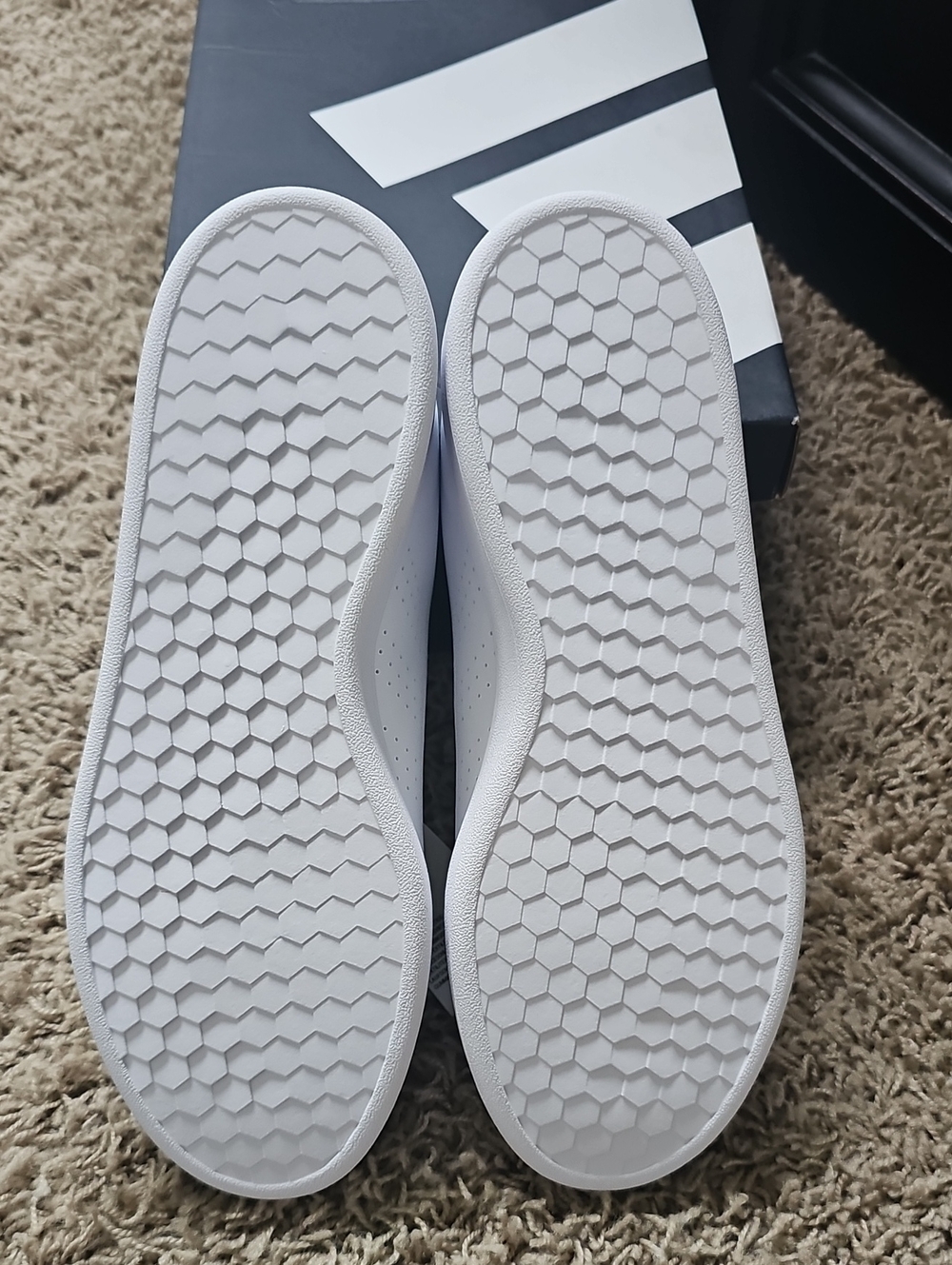 NWT Adidas Advantage Shoes White Sneakers Cloudfoam Comfort 10 Tennis Shoes - Picture 5 of 10